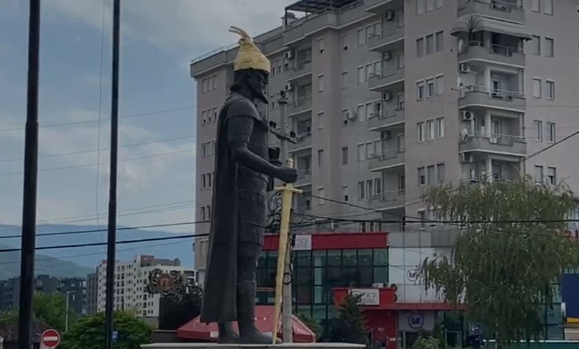 Akt vandal, dëmtohet shtatorja e Gjergj Kastriotit Skënderbeut në Prizren