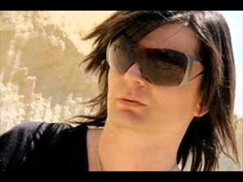 Armend Rexhepagiqi: Edhe një herë… (teksti dhe kënga)