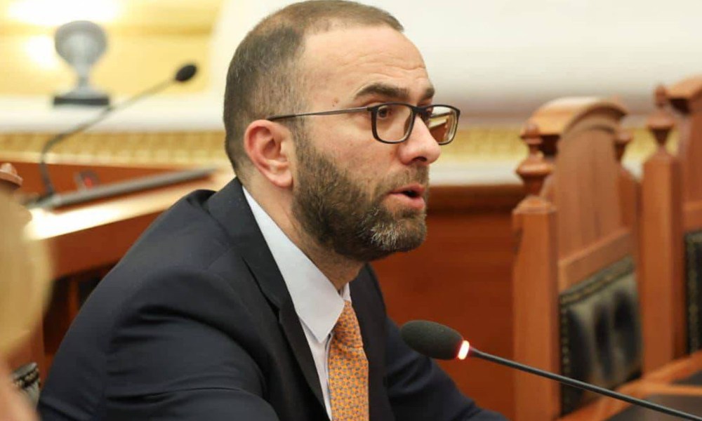 Bardhi: Nga satelitët fantazmë tek dronët luftarakë, Edi Rama i njëjti mashtrues si në vitin 2022