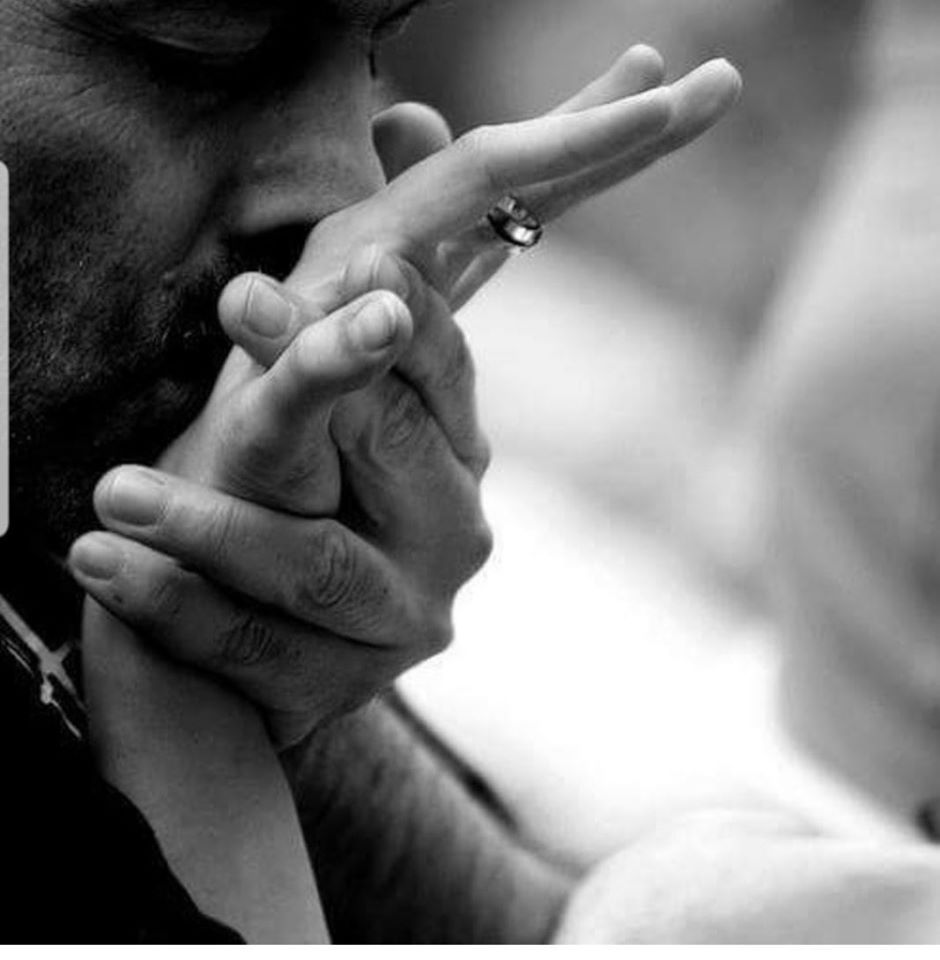 Bardhyl Oseku: Eja, i përgjërohej të dashurës…