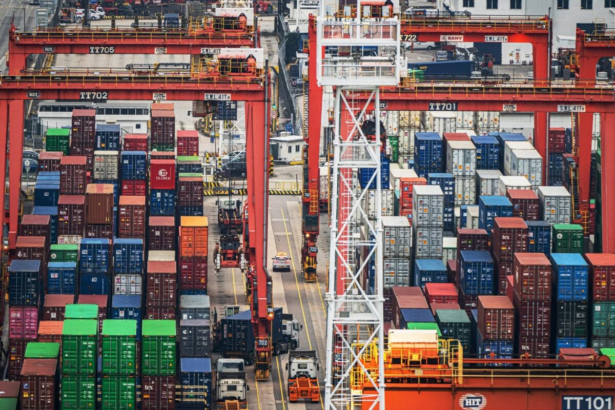 BE paralajmëron se tarifat 30% të Trump do të eliminojnë tregtinë transatlantike