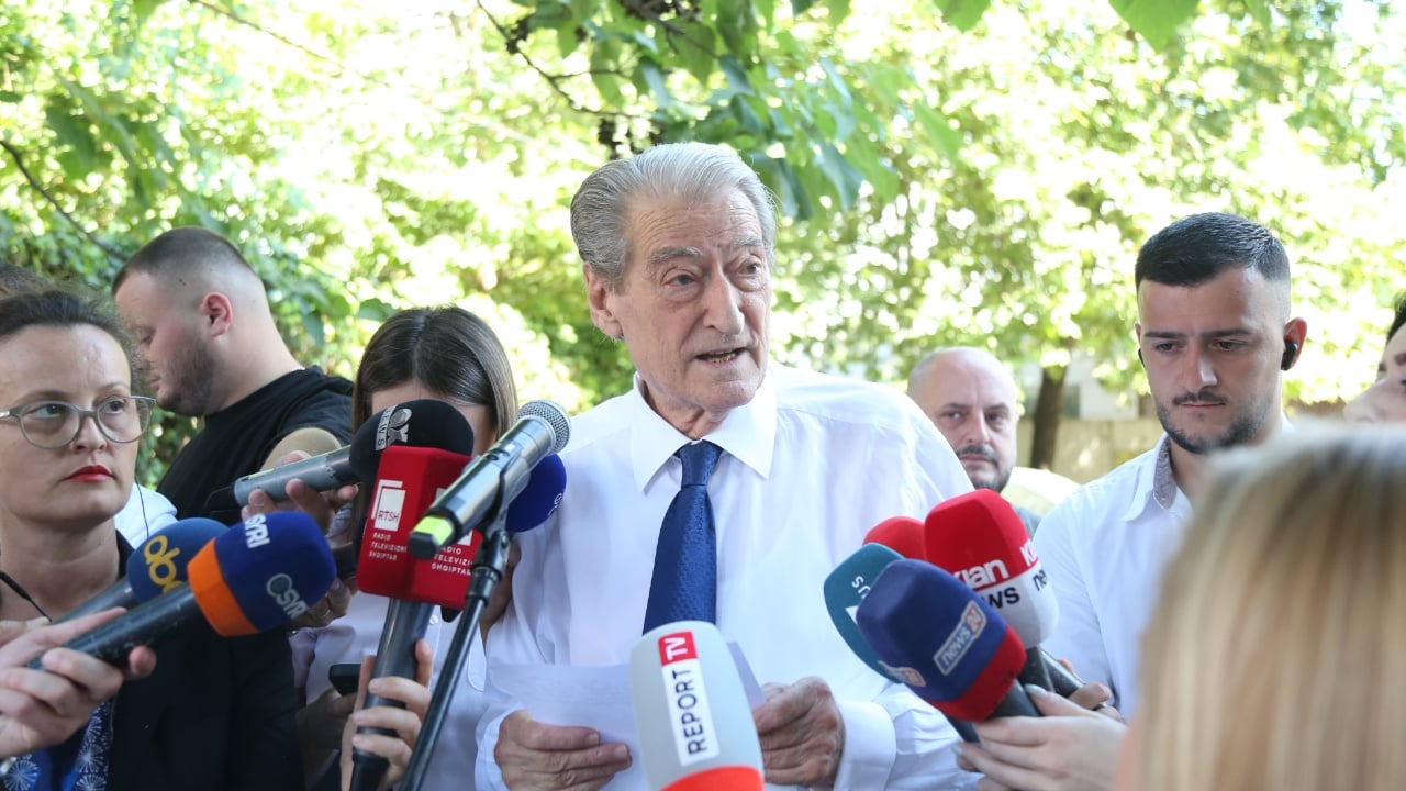Berisha zbaton masën detyrim paraqitje në SPAK, zbulon pse nuk ishte pjesë e seancës së parë për “Partizanin”