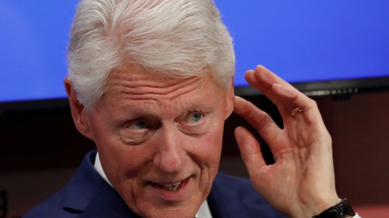 Bill Clinton letër Jeffrey Epstein për ditëlindjen, zbulohet përmbajtja dhe emrat e tjerë në albumin kontrovers
