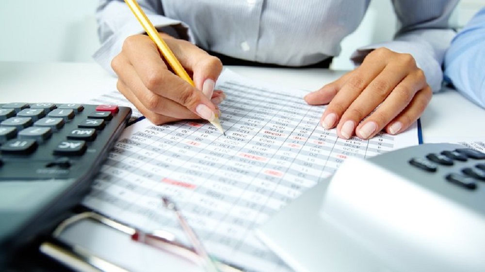 “Çdo kontratë kalimi pronësie duhet të regjistrohet”, avokati: Ja çfarë duhet të kemi kujdes kur dhurojmë një pronë