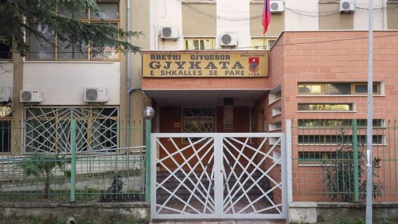 Dhunoi për vdekje 80-vjeçarin në Fier, Ilir Nukaj dënohet me 12 vite burgim