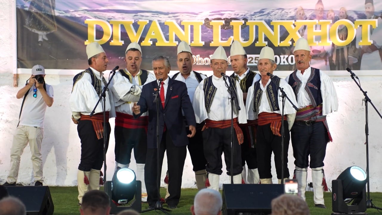 “Divani Lunxhiot”/ Festivali folklorik që mbledh grupe nga Shqipëria dhe rajoni
