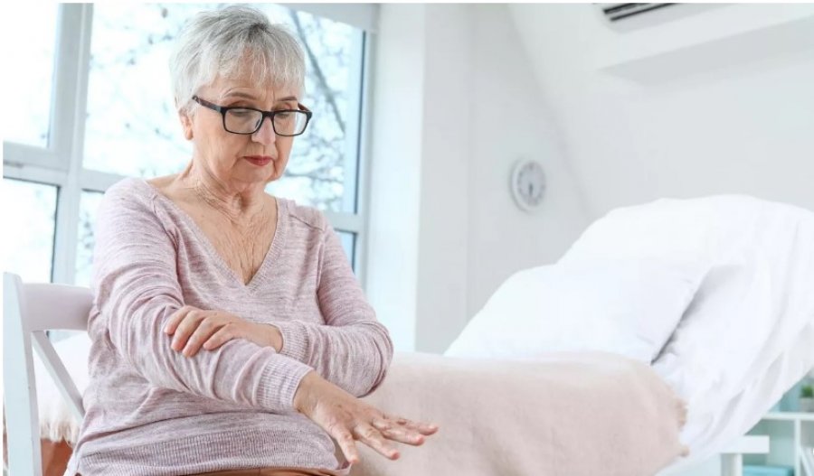 Dritë shprese për pacientët me Parkinson: Teknologjia franceze rigjallëron qelizat nervore të dëmtuara