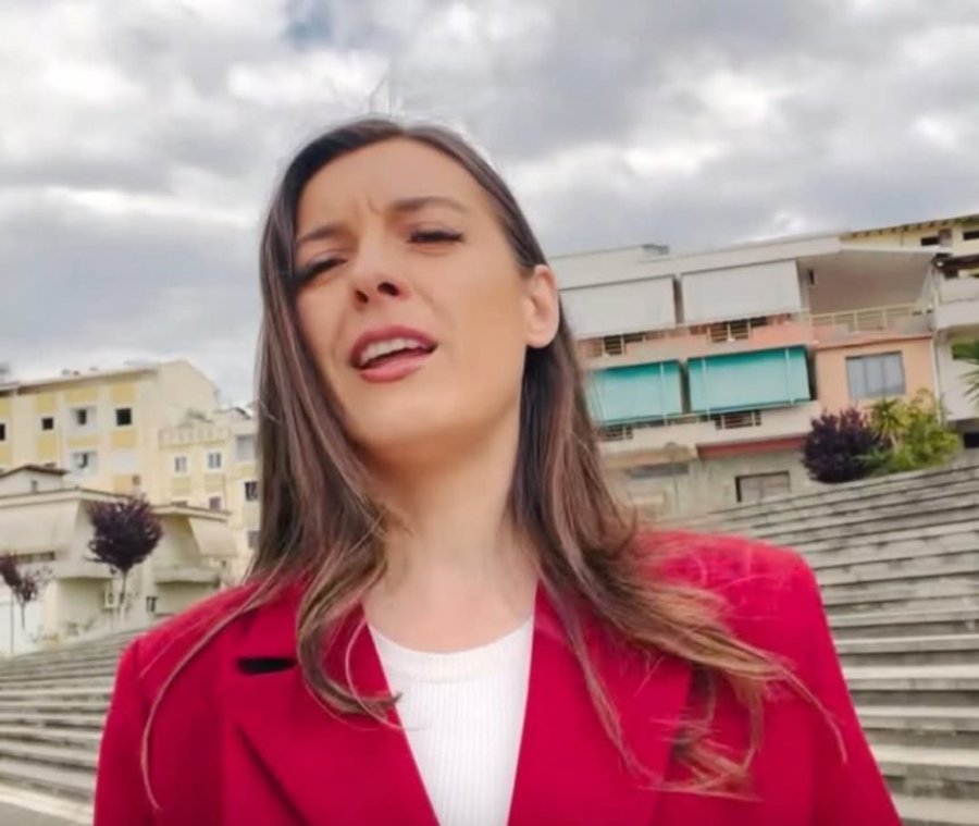 E futi Rama me zor në Parlament/ Zeqineja nis sulmin: Vërtetë jam nga fshati, po do shihni çdo bëj në…