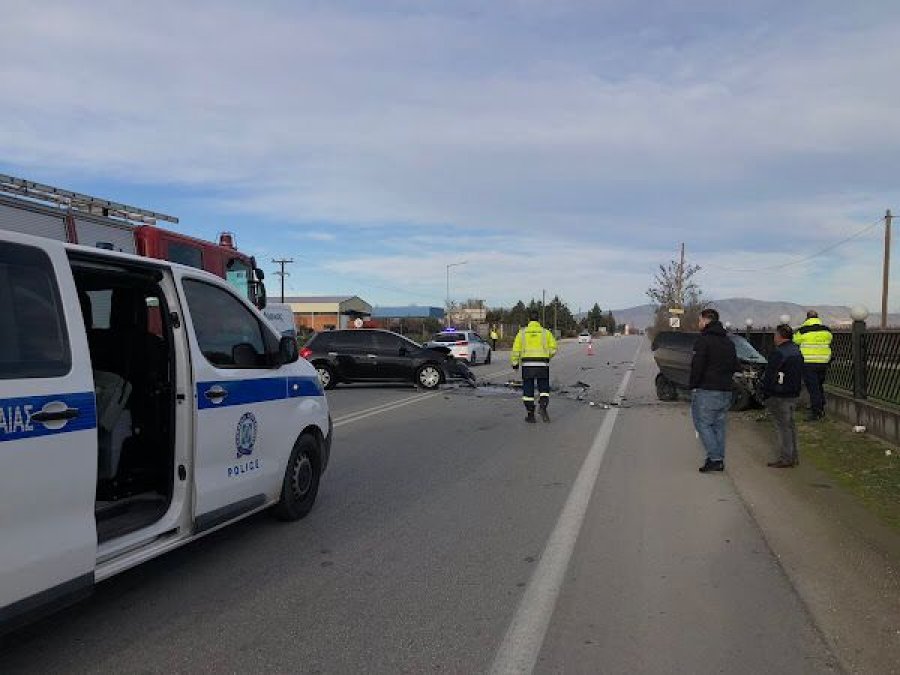 E trishtë/ Humb jetën në një aksident në Athinë, 22-vjeçarja nga Vlora