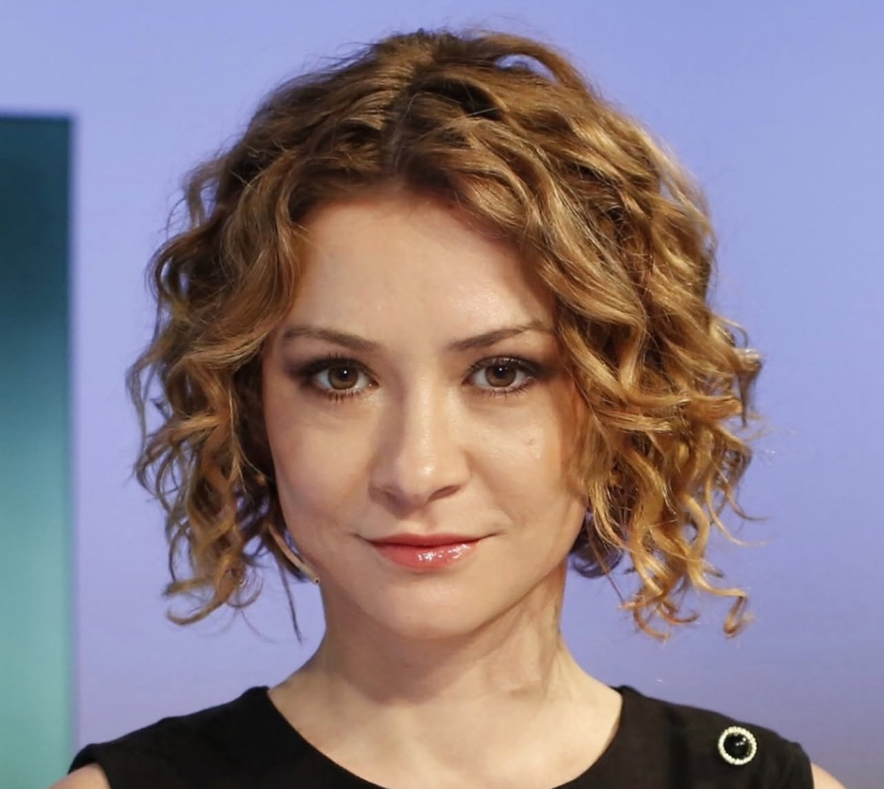 Egla Ceno prek me mesazhin emocional për familjarët që përballen me sfida në spitale