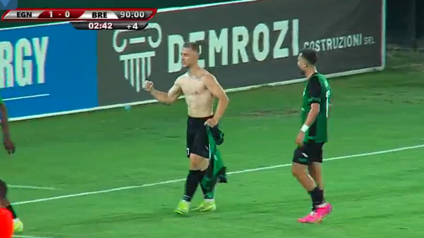 Egnatia kalon në fund, Gruda gol në debutim