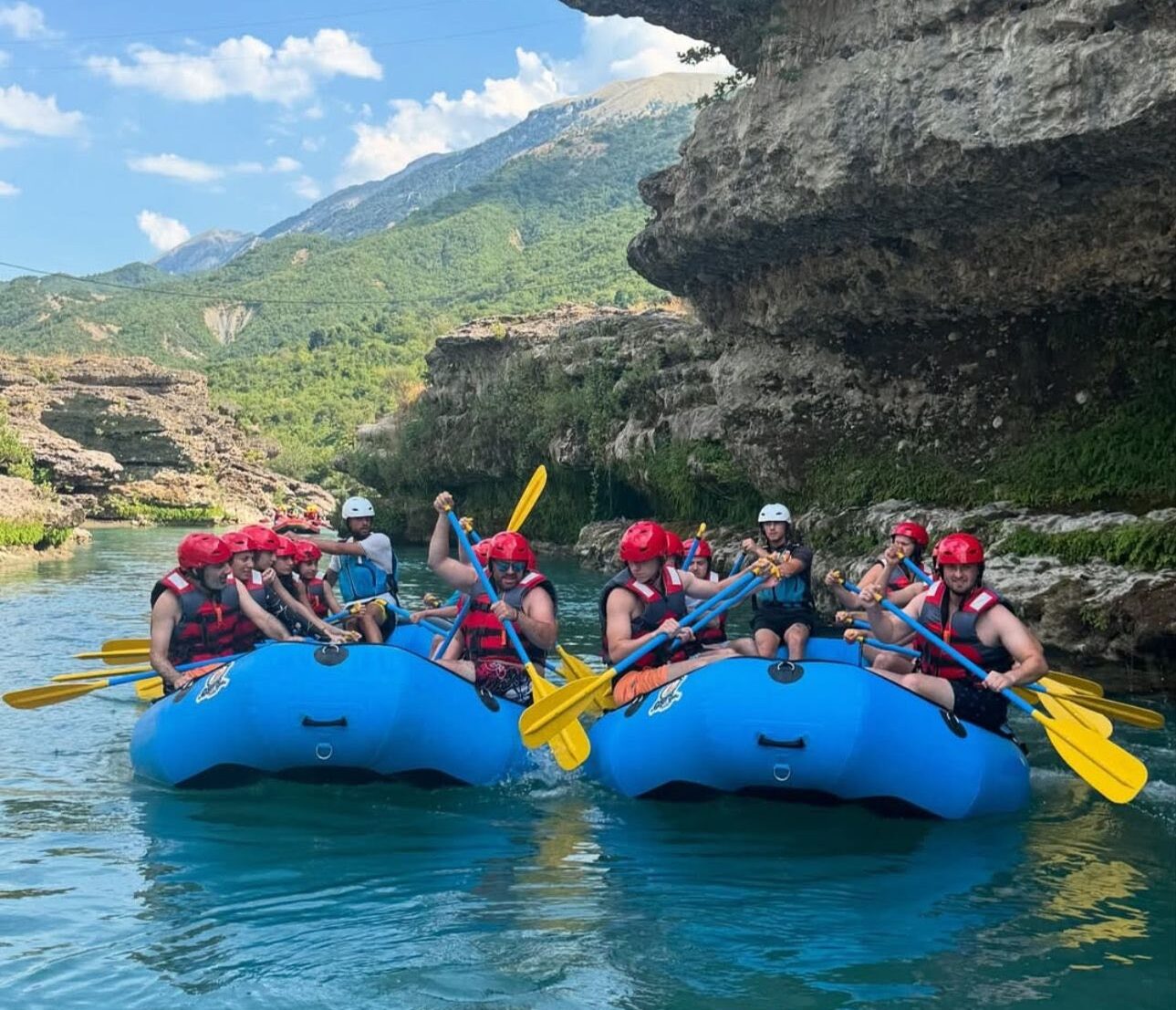 Energjia e rafting në Vjosë, Rama poston fotot të përvojës unike