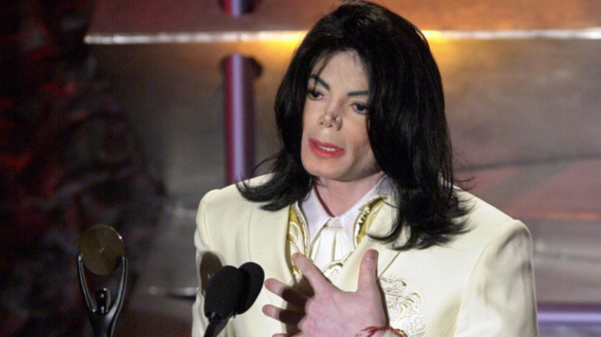 Filmi i shumëpritur për Michael Jackson shtyhet, arsyeja mbetet mister