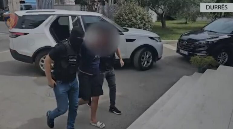 Finalizohet operacioni policor “The Wanted”/ Arrestohet 39-vjeçari, në kërkim ndërkombëtar për trafik droge, pritet…