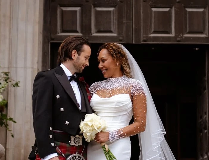 Foto nga dasma e Mel B dhe e vetmja Spice Girls që mori pjesë në ceremoni