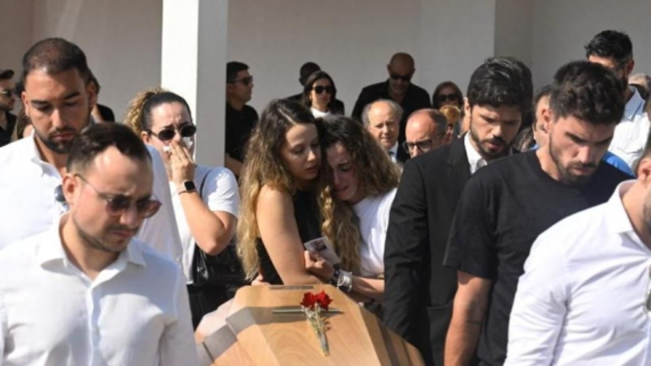 Funerali i Diogo Jotës, mijëra të pranishëm! Bashkëshortja përqafon arkivolin mes lotëve, Ronaldo mungon. Liverpool do të vazhdojë ta paguajë