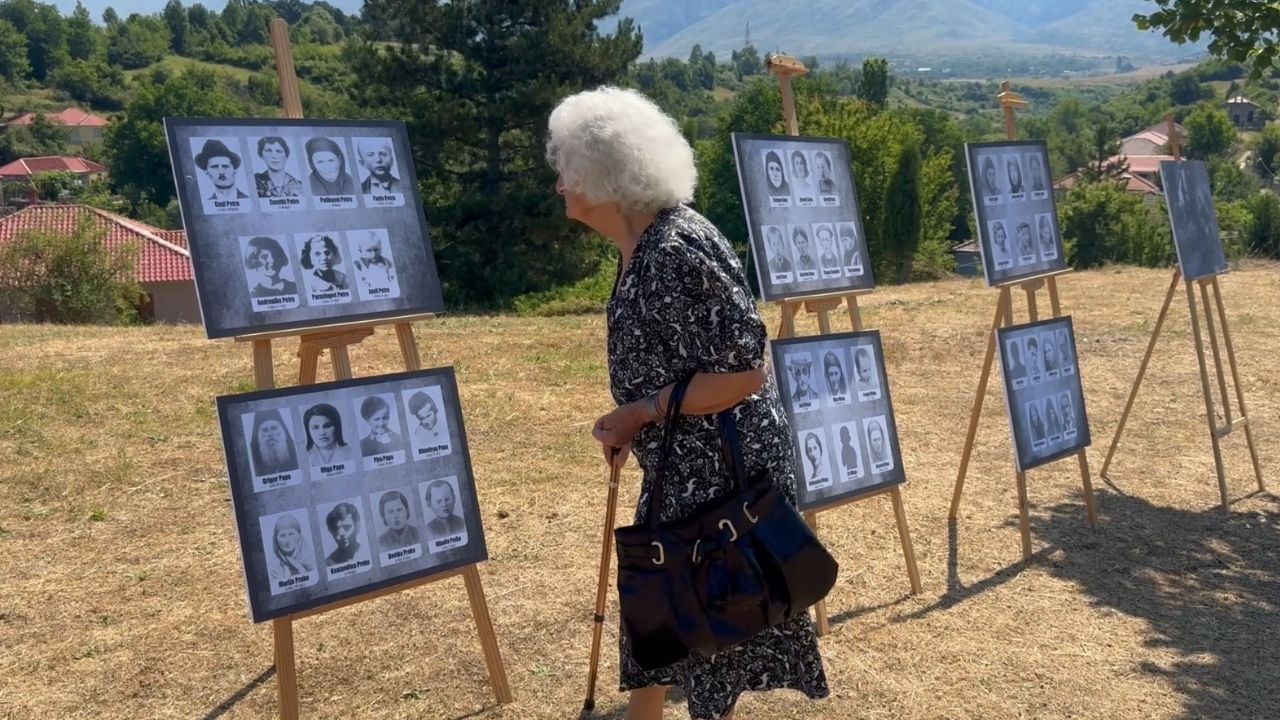 Gjermanët kërkojnë falje në Borovë! Përkujtohet vrasja e 107 banorëve, 82 vite më parë nga ushtria naziste