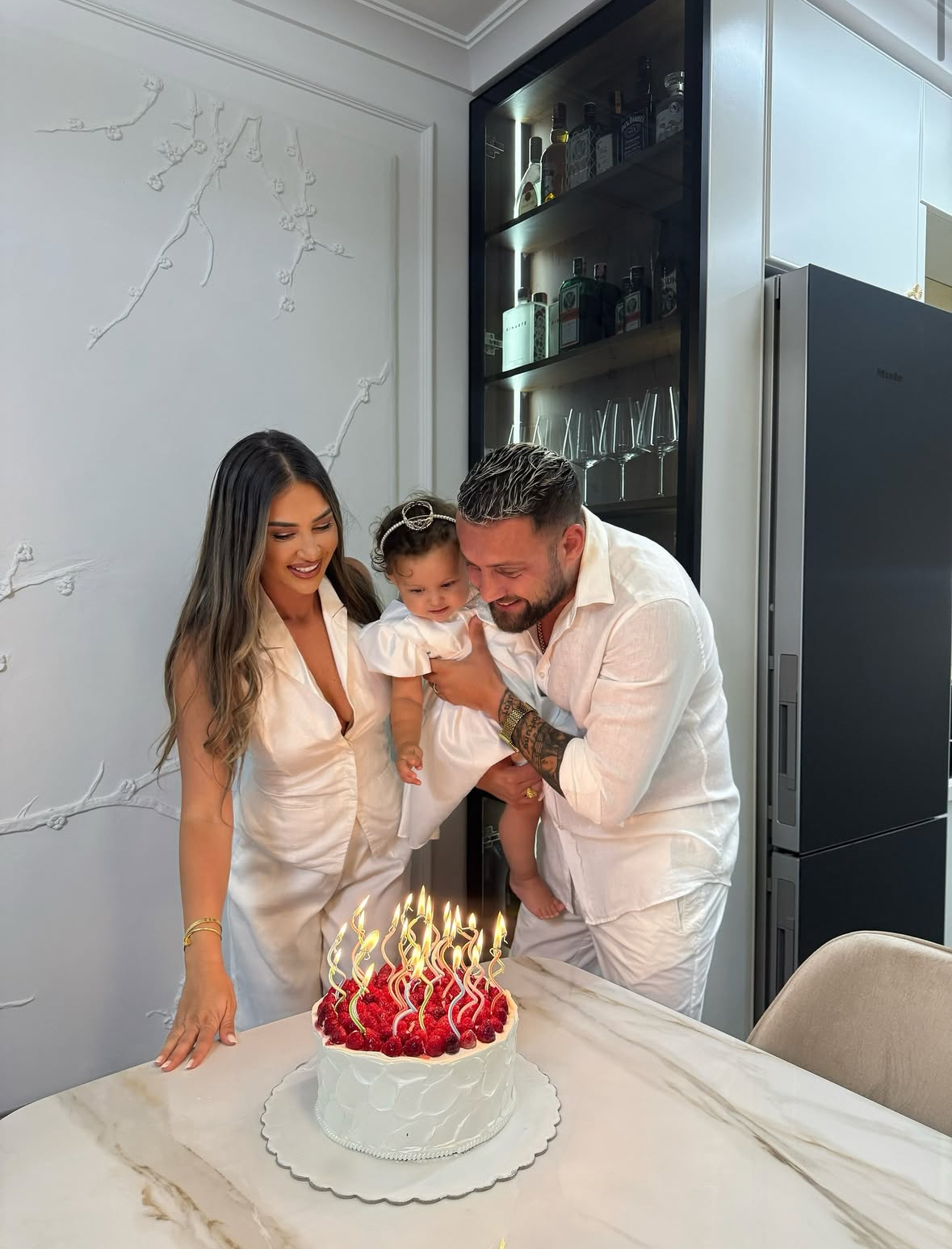 “Gjithçka që kam ëndërruar”: Luizi feston ditëlindjen mes dashurisë më të madhe të jetës së tij