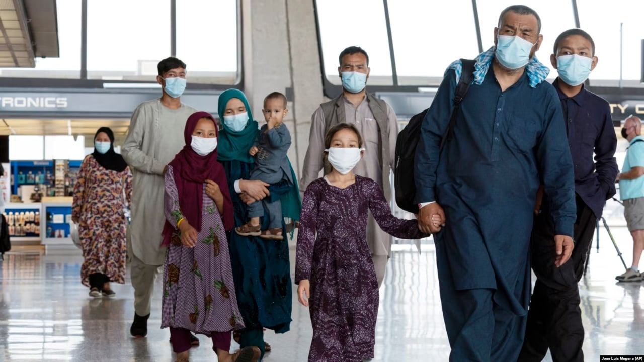 Gjykata në SHBA ndalon përkohësisht përpjekjet për t’iu hequr mbrojtjen afganëve