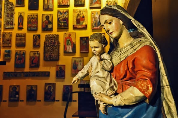 Gonxhja: Ekspozitë unike me ikonat shqiptare në Francë