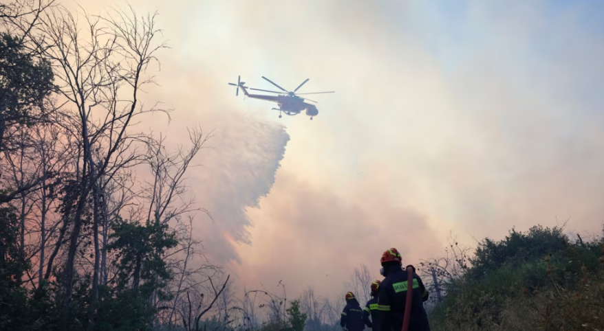 Greqia merr ndihmë nga BE-ja për të luftuar zjarret shkatërrimtare