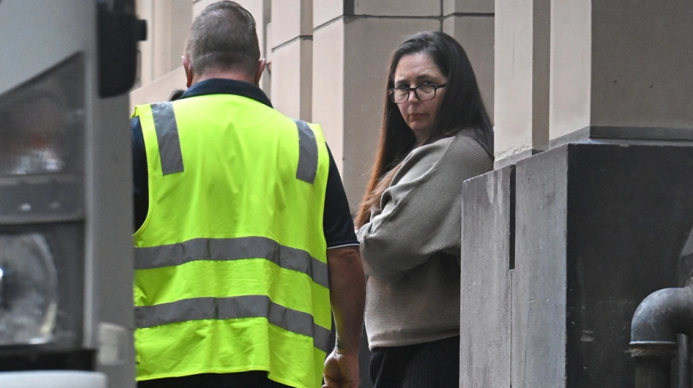 Helmoi njerëzit e ish-burrit me kërpudha, gruaja në Australi shpallet fajtore për vrasjen e vjehrrës, vjehrrit dhe kunatës