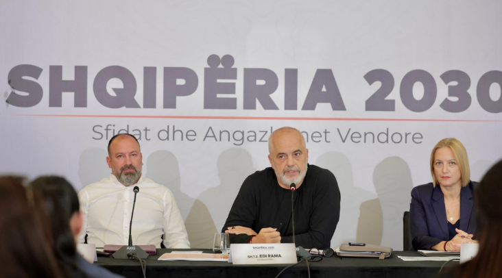 “I shoh shumë të lodhur”/ Pas drejtorëve, Rama thirrje krerëve të bashkive: Shkarkoni nënkryetarët