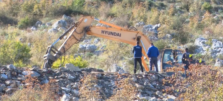 IKMT, policia nis aksionin/ Shembja e ndërtimeve pa leje, në qendër të Thethit