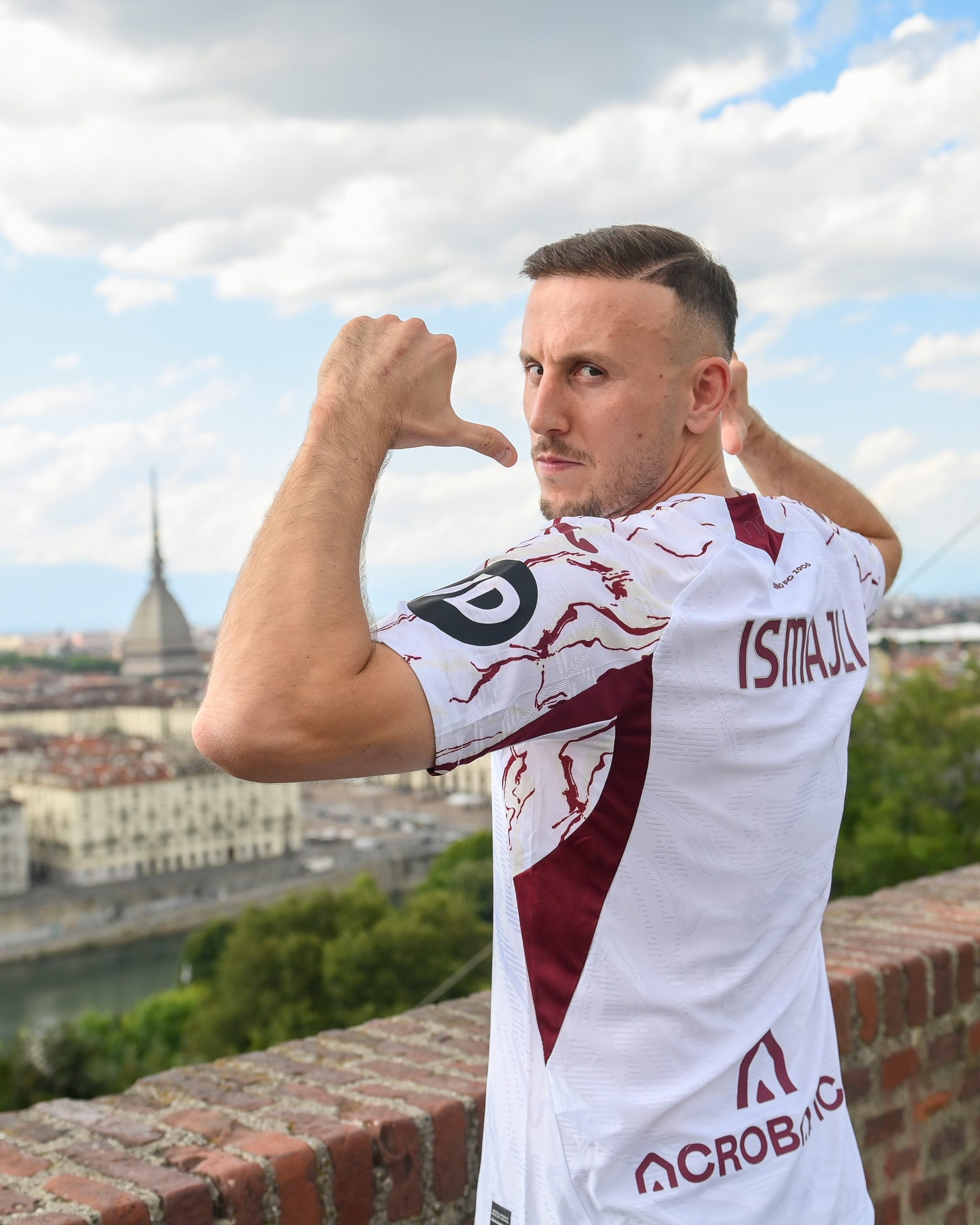 Ismajli te Torino, klubi tenton Eljif Elmas