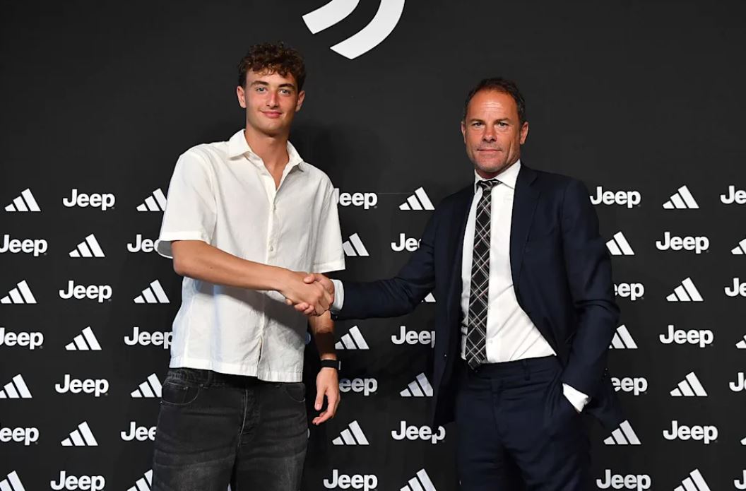 Itali/ Portieri shqiptar Rafaele Huli firmos kontratën 3-vjeçare me Juventusin