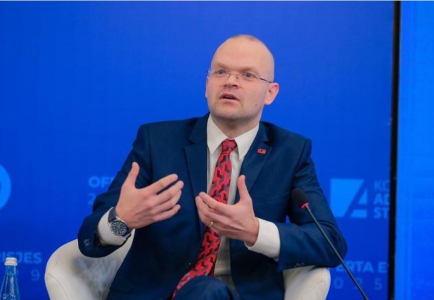 “Jam i bindur, votat e mia janë vjedhur”, Kalaja shpërthen pas rinumërimit: Kërkoj hapjen e gjithë kutive, jo vetëm 60