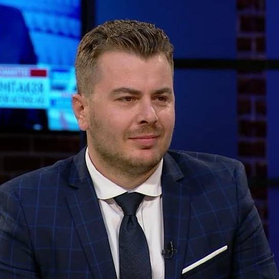 Kapri: Administrata në SHBA kërkon të mbyllë vatrat e konfliktit, fokusi kryesor është Kina