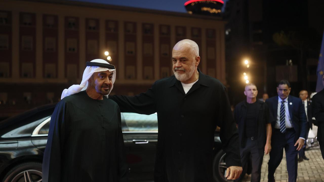“Ke treguar kujdes vllazëror për popullin tonë”/ Rama nderon presidentin e Emirateve të Bashkuara Arabe: Më lejoni t’ju them në emër të shqiptarëve…