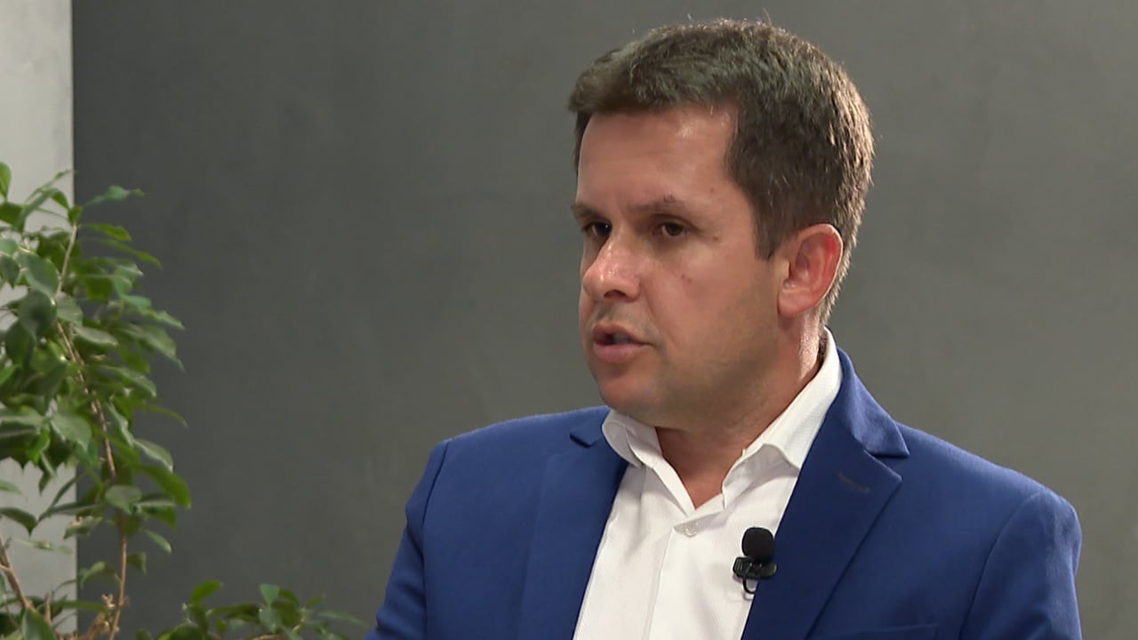 “Koha për rotacion në PD”/ Ilir Alimehmeti për Top Channel: Berisha kryetar, por partia duhet të nisë reflektimin në bazë të performancës