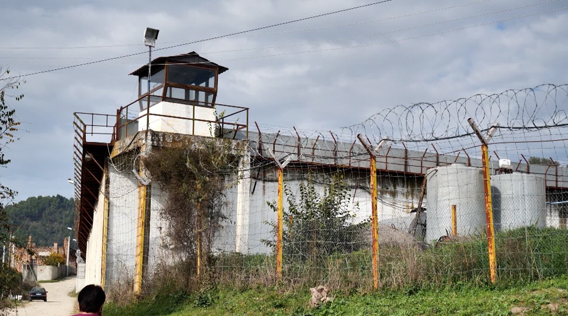 Kontroll blic në të gjitha burgjet, aksioni për sendet e paligjshme dhe takimet speciale me personat jo familjarë