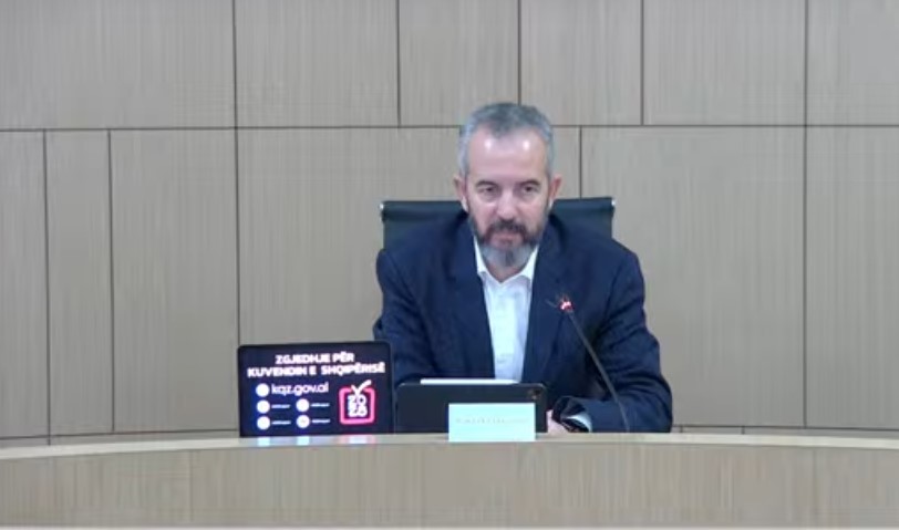 KQZ shpërndan sot mandatet për qarqet Durrës, Elbasan dhe Fier/ Diskutohet edhe kërkesa e Andia Ullirit