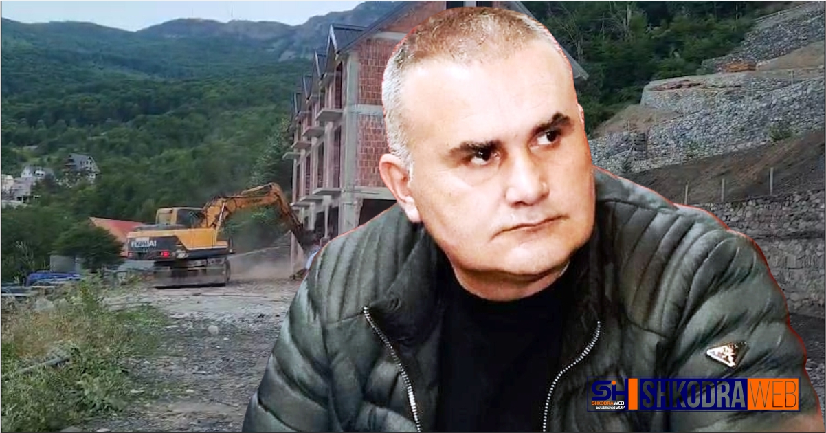 Kurorë me lule në banesën e prindërve në Velipojë, “paralajmërohet” shefi i IKMT- së për Shkodrën…