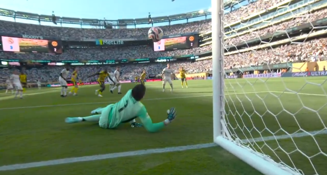 Kurtua shpëton Realin në sekondat e fundit, madrilenët sfidojnë PSG-në në gjysmëfinale