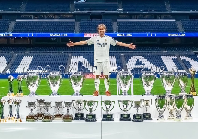 Lamtumira e një legjende, Vitinja: ‘Modriç modeli im’, Kurtua: ‘Legjendë e Real Madrid’