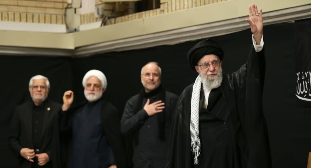 Lideri suprem i Iranit shfaqet për herë të parë në publik që nga fillimi i luftës 12-ditëshe