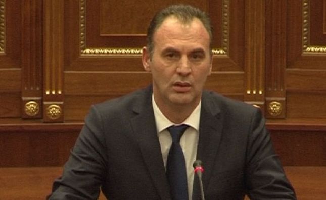 Limaj kritikon devijimin nga rendi i ditës, kërkon reagim nga Kushtetuesja