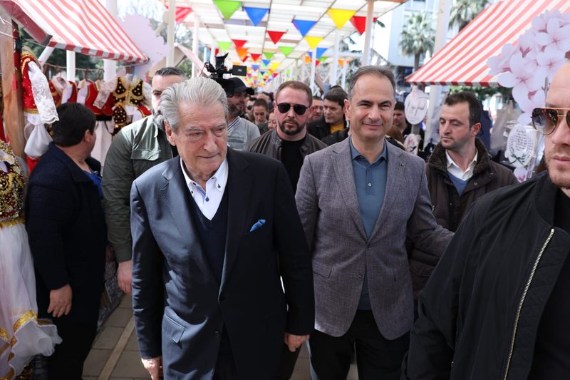 Luçiano Boçi: O ju që e urreni, Sali Berisha është zëri i së vërtetës dhe pengesa e fundit ndaj këtij regjimi