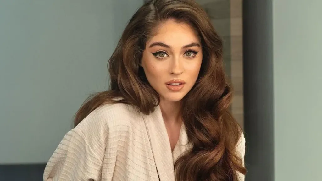 Masë tumorale në gjoks, aktorja e njohur turke operohet urgjentisht