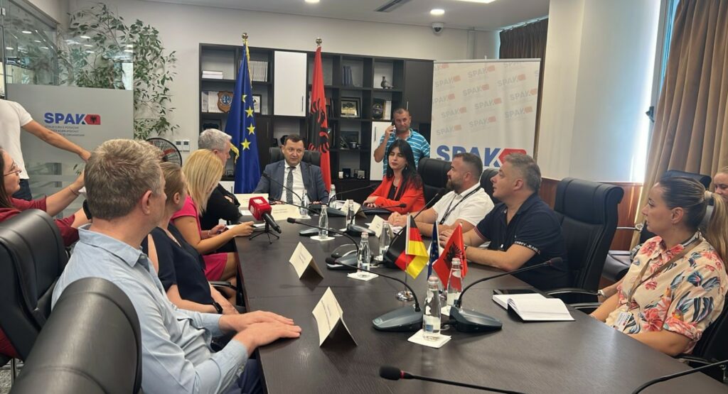 Mashtrimi përmes “forex”, Oliver Hofsman: Organizatë shumë komplekse, krimi ofrohej si shërbim