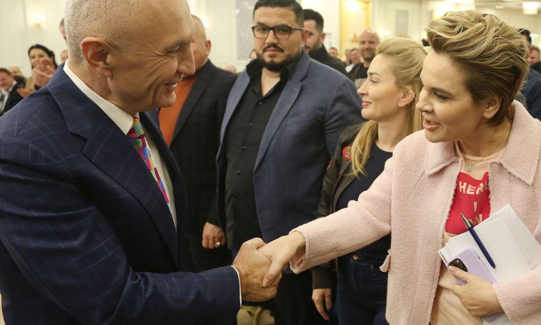 “Mbi 240 mijë $..”/ SPAK dyshon për episod të ri korrupsioni për Metën e Kryemadhin