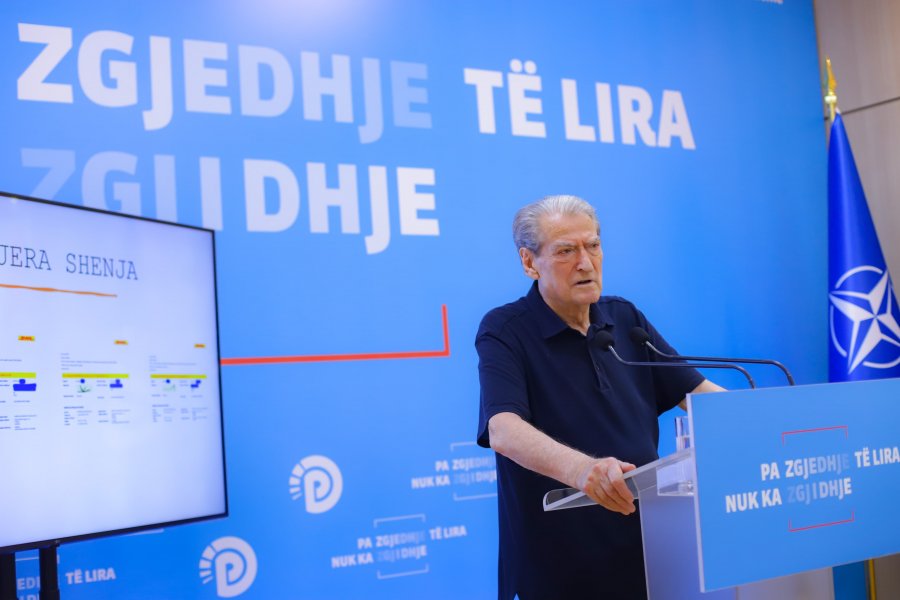 Mbyllja e doktoraturave/ Berisha: Duke bllokuar kërkimin shkencor, Ramaduro po ia kalon edhe Enver Hoxhës! Studentët dhe pedagogët të ngrihen në protesta