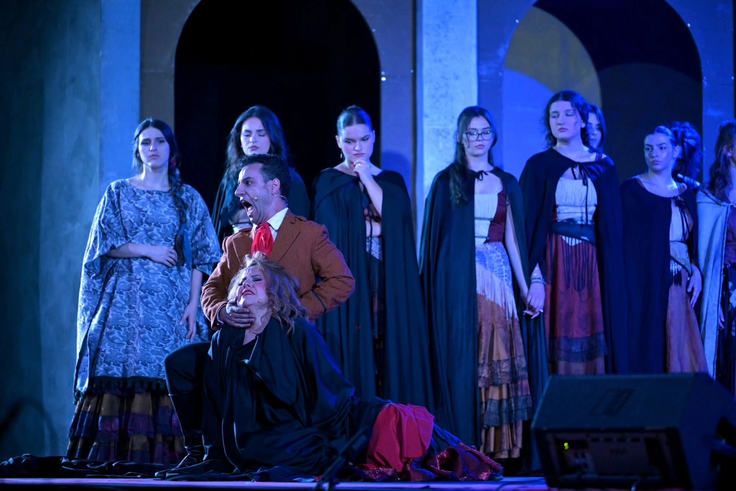 Me kushte minimale, Opera e Kosovës ia del të magjeps publikun me ‘Carmen’