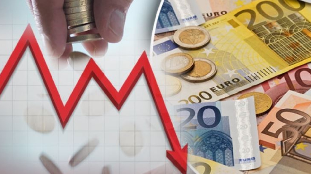 Me sa lekë blihen e shiten valutat kryesore, ja çfarë ndodh me monedhat e tjera