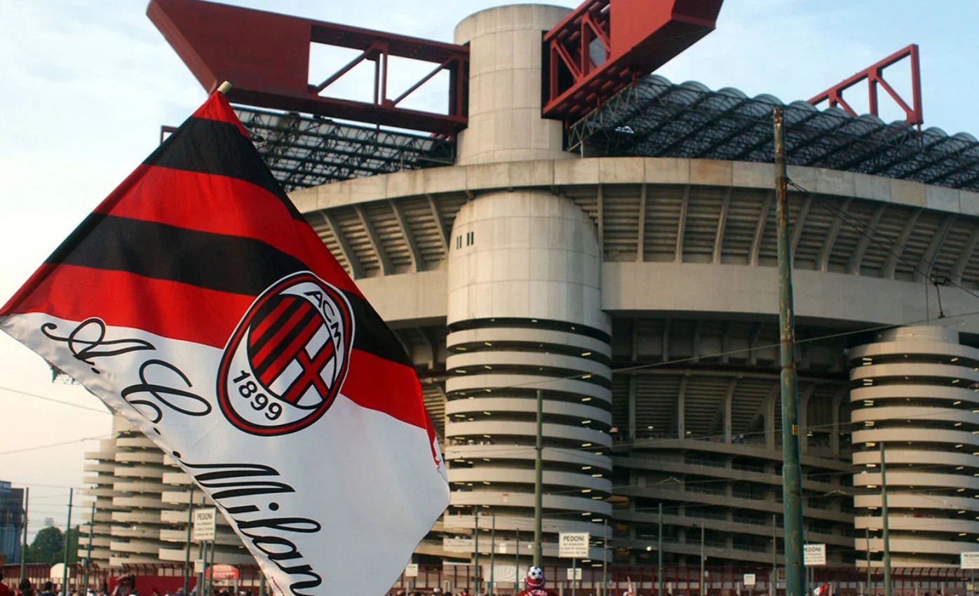 Milan në rrezik, Atletico Madrid dhe Man. United futen në garë për objektivin e madh të kuqezinjve