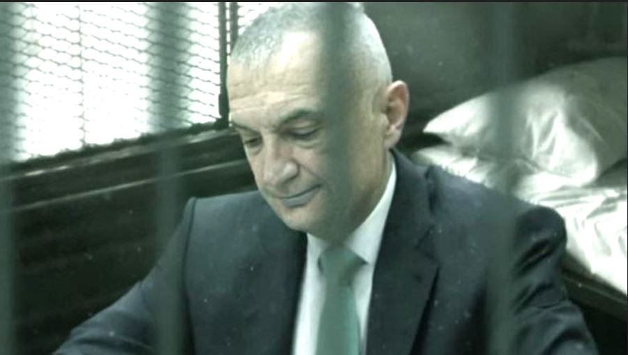 Monika Kryemadhi, Vangjel Tavo, Endrit Brahimllari, Petrit Vasili dhe Luan Rama në firmat e lobimit, Ilir Meta në…